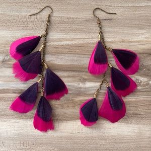 ❤️ Gorgeous pink, purple, & gold feather earrings